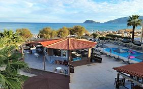 Jannos Beach Hotel